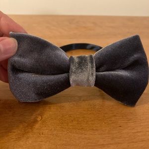 Dark Blue Velvet Bow Tie